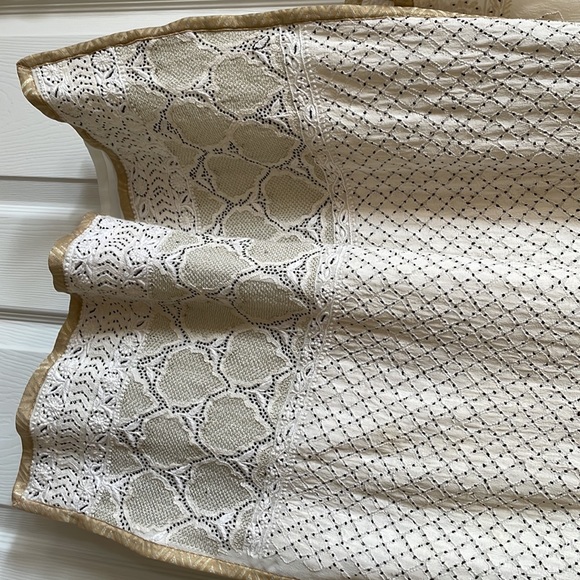 Pakistani and Indian desi outfit - Picture 3 of 11